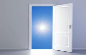 La puerta se abrió hace 2022 años